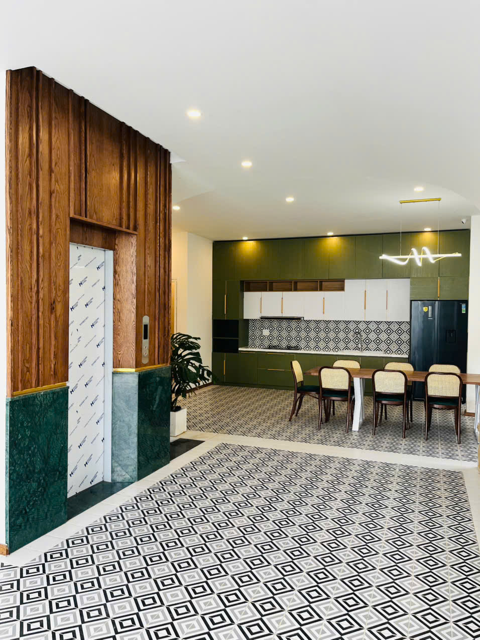 Cần Bán Căn Villa Đẹp Thích Hợp Kinh Doanh, Nghỉ Dưỡng Tại KQH Ngô Quyền, P6, Đà Lạt - Ảnh 1